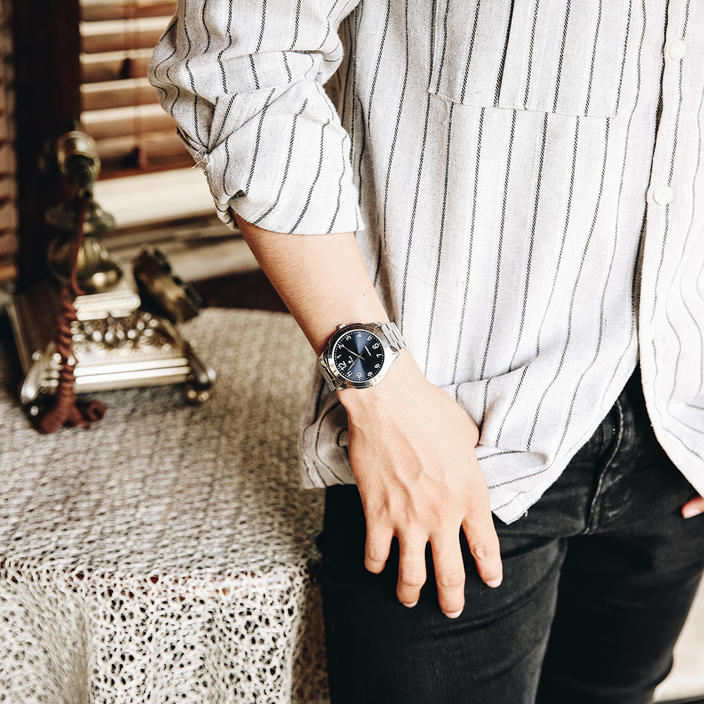 Đồng hồ TITAN 43 mm Nam 1585SM05