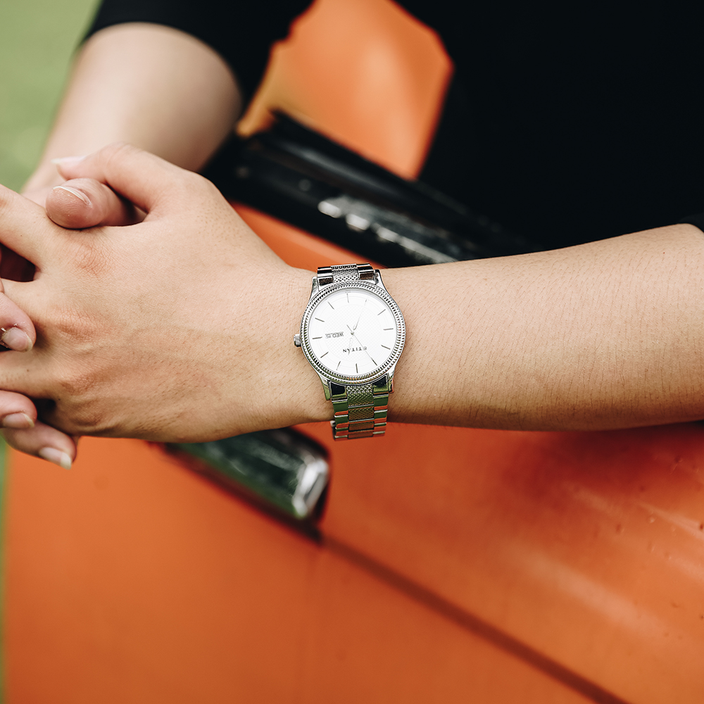 Đồng hồ TITAN 40.4 mm Nam 1650SM01