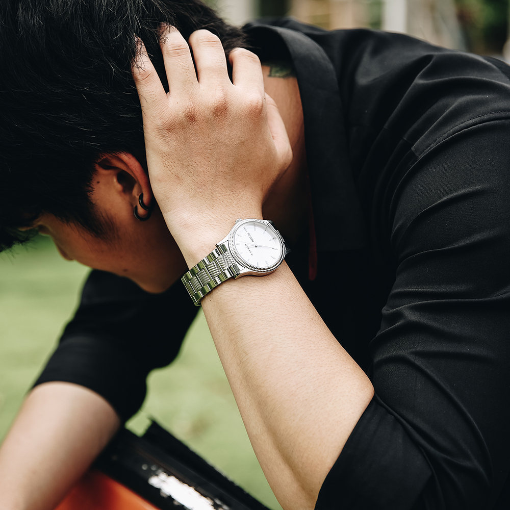 Đồng hồ TITAN 40.4 mm Nam 1650SM01