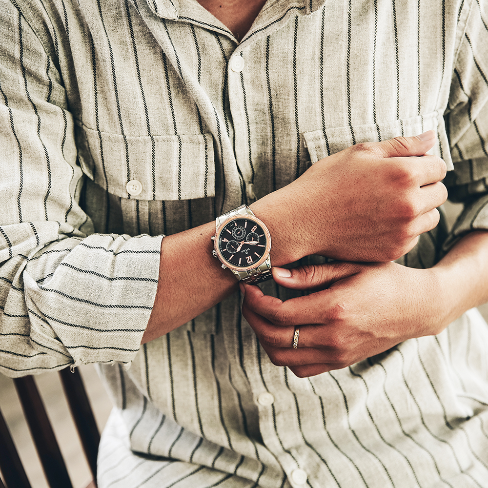 Đồng hồ TITAN 43 mm Nam 1734KM01