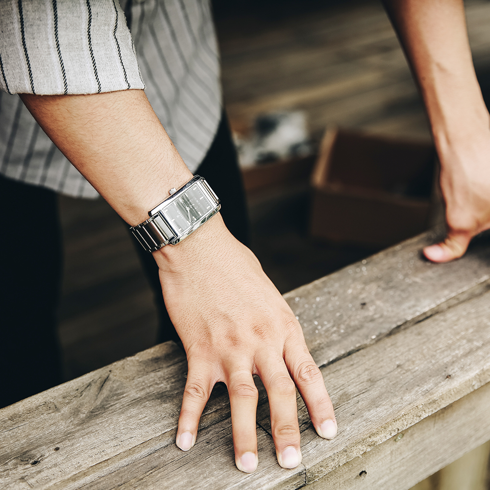 Đồng hồ TITAN 30 mm Nam 9280SM02