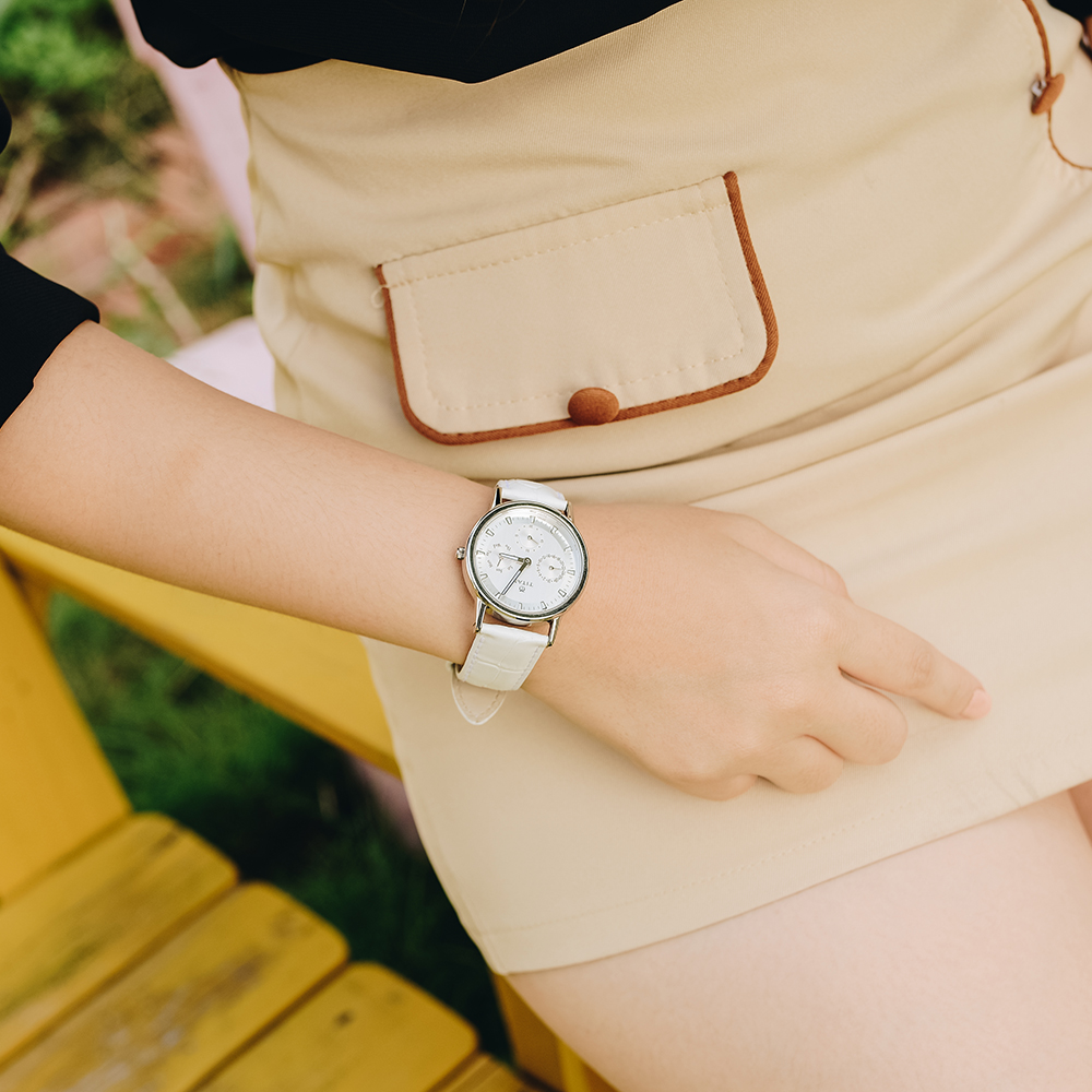 Đồng hồ TITAN 34 mm Nữ 2557SL01