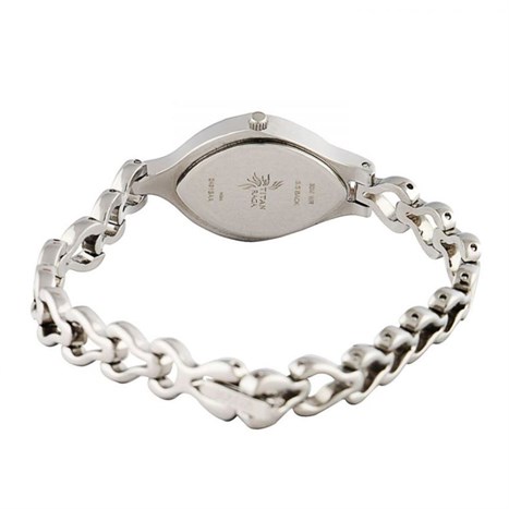 Đồng hồ TITAN 20 mm Nữ 2491SM02 Màu Bạc