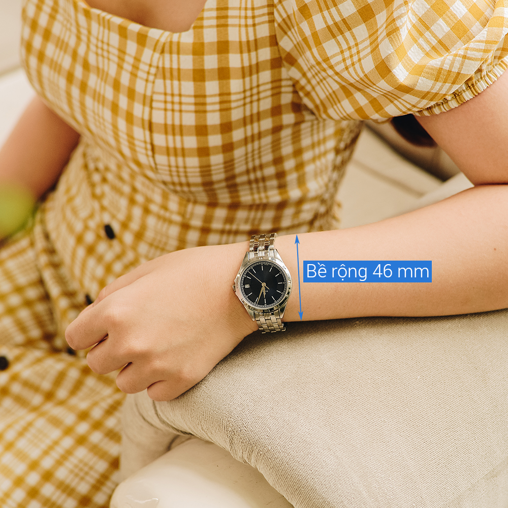 Đồng hồ TITAN 32 mm Nữ 2556SM02