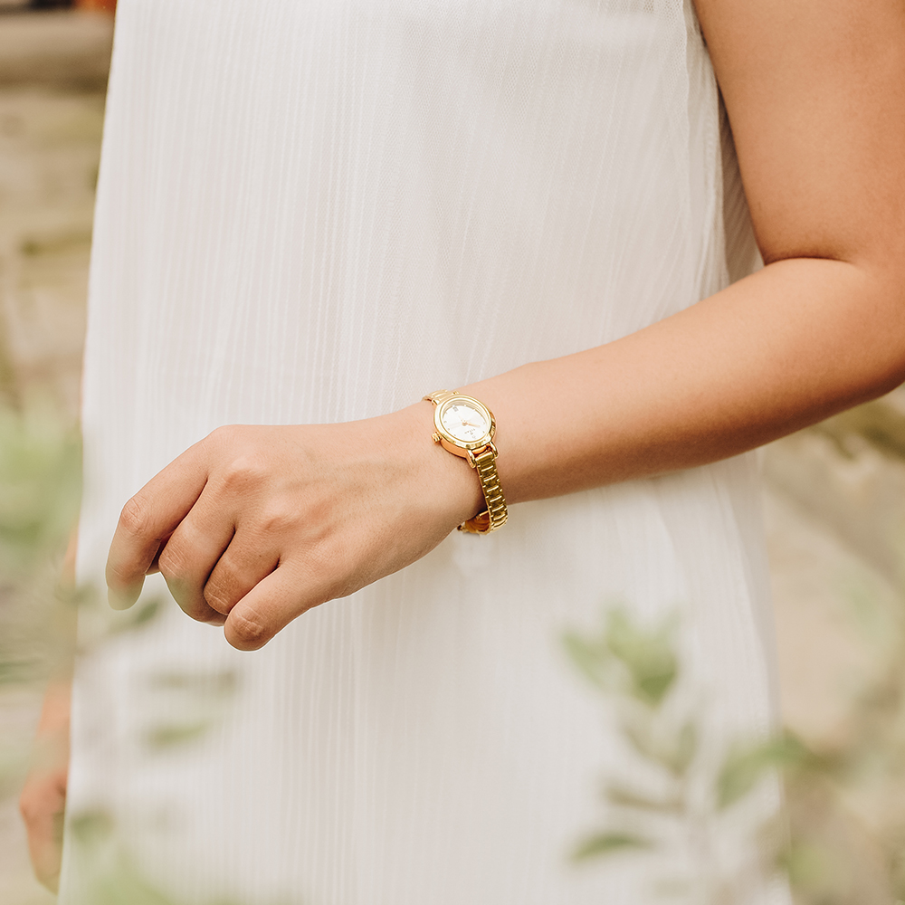 Đồng hồ TITAN 22 mm Nữ 2599YM01