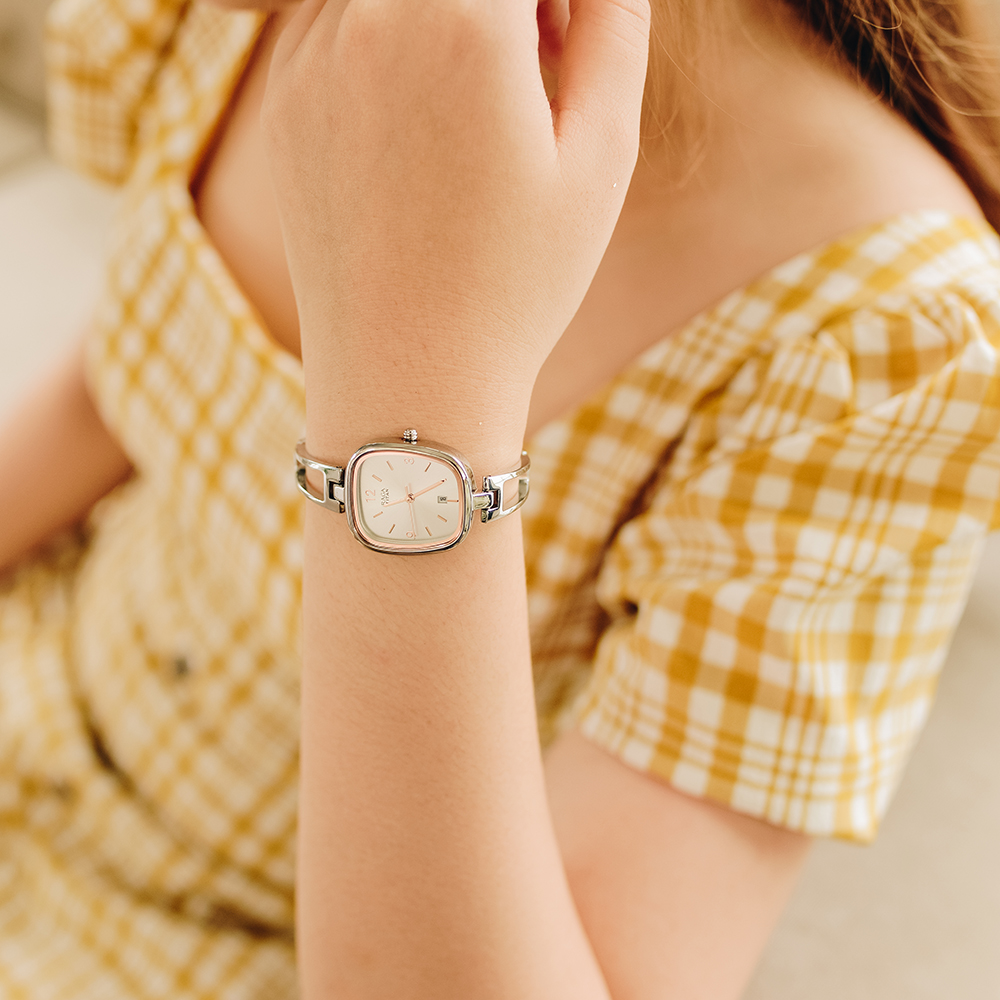 Đồng hồ TITAN Rega Viva 24.5 mm Nữ 2604SM01