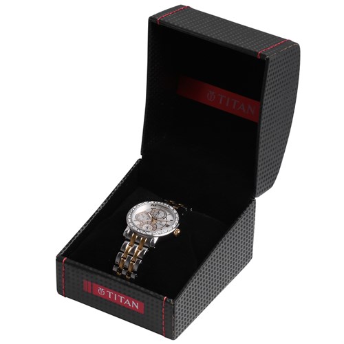 Đồng hồ TITAN 33.2 mm Nữ 9743BM01 Màu Bạc