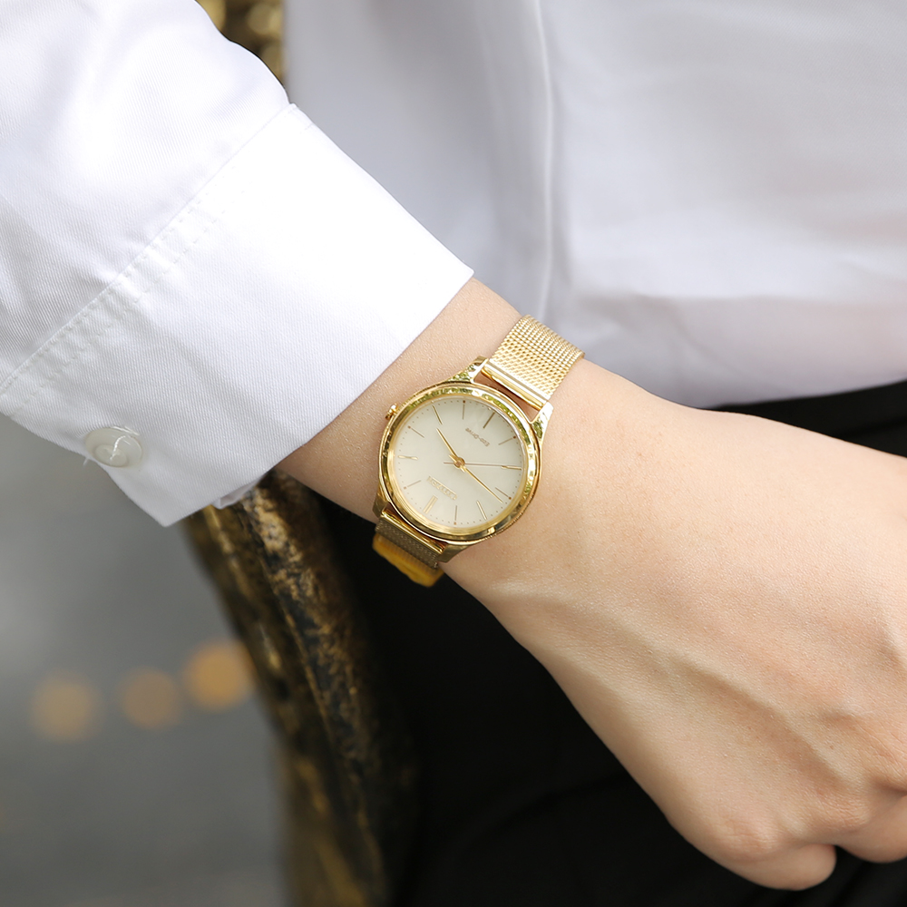 Đồng hồ CITIZEN 32 mm Nữ EM0502-86P