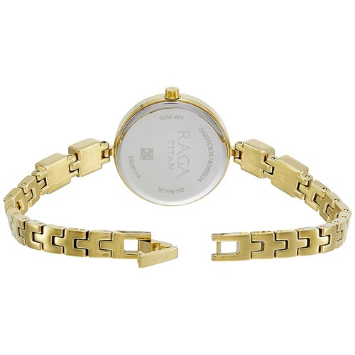 Đồng hồ TITAN 28 mm Nữ 2606YM01 Màu Vàng