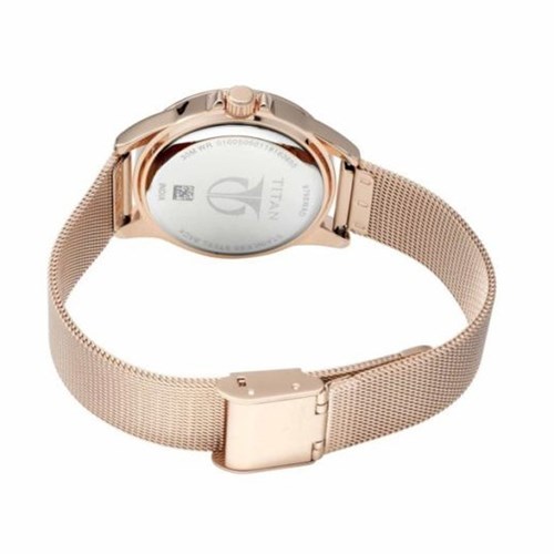 Đồng hồ TITAN 39 mm Nữ 9798WM04 Màu Vàng Hồng