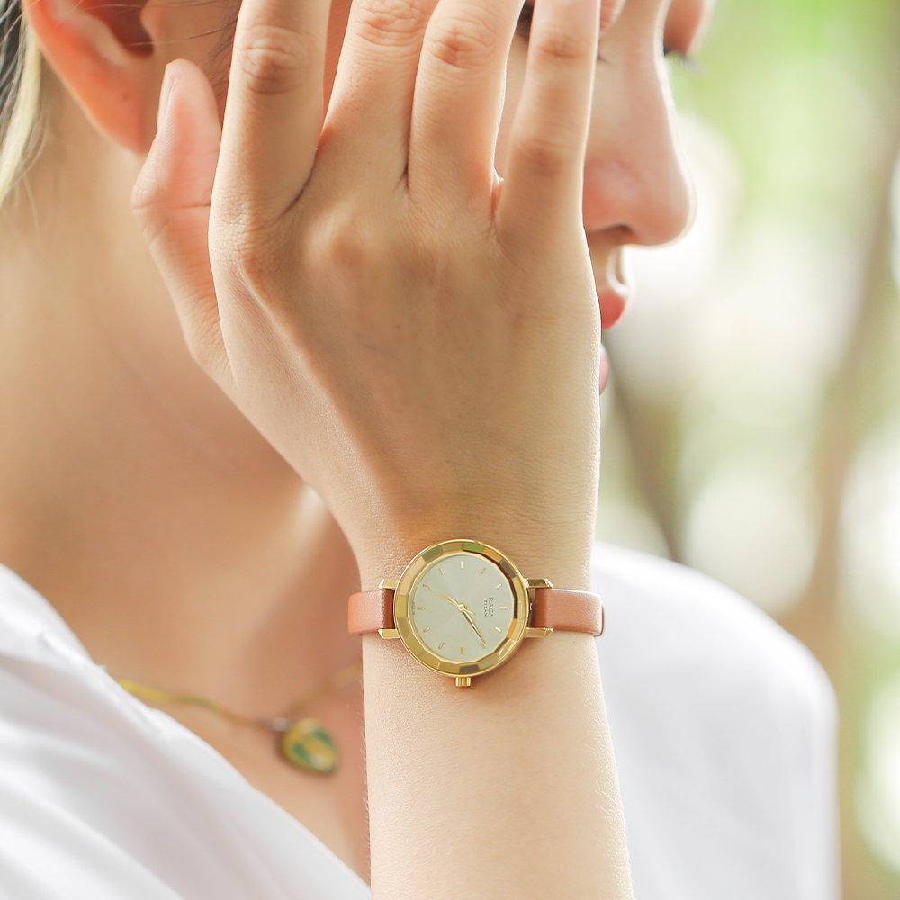 Đồng hồ TITAN 28.5 mm Nữ 2575YL01