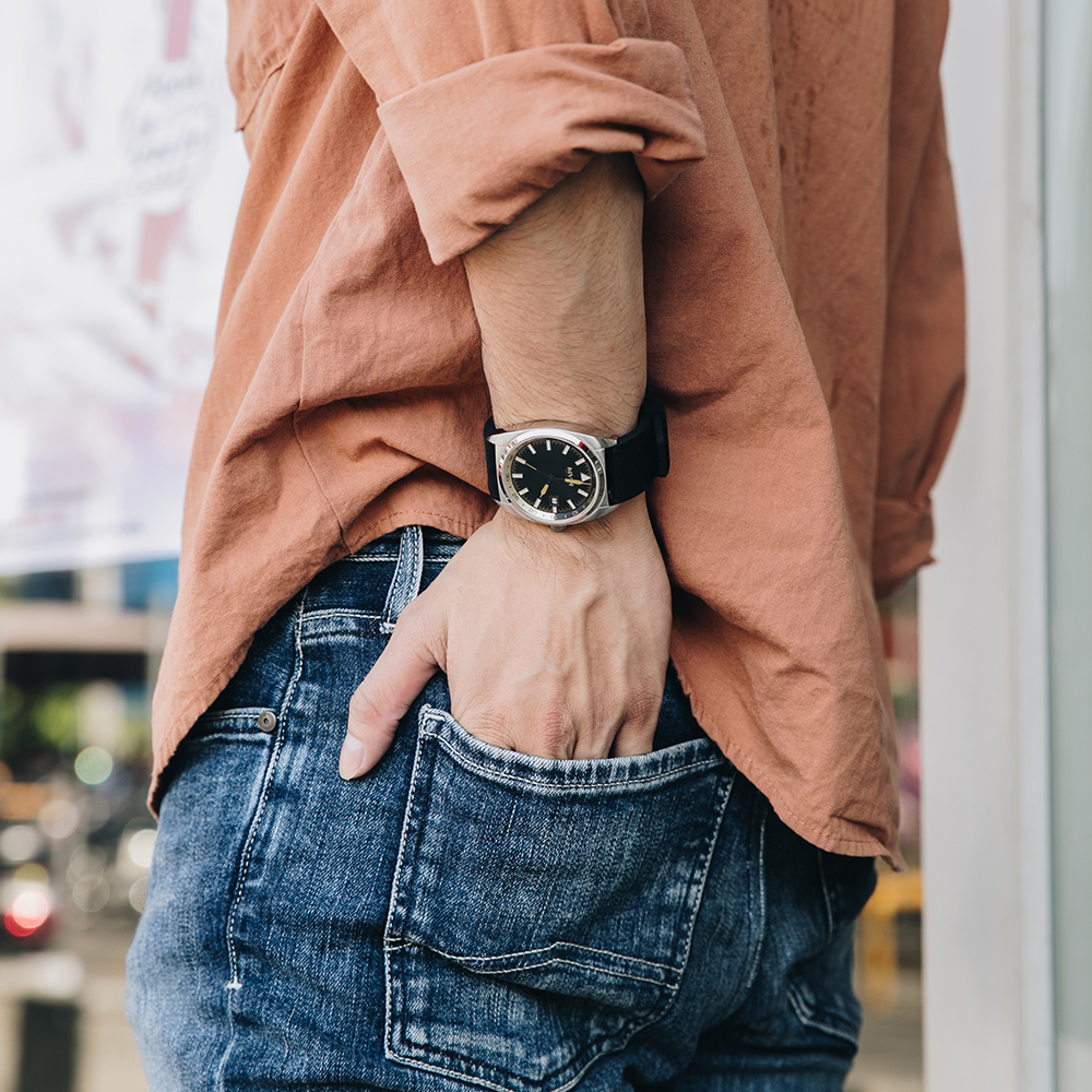 Đồng hồ MVW 44 mm Nam MP001-02