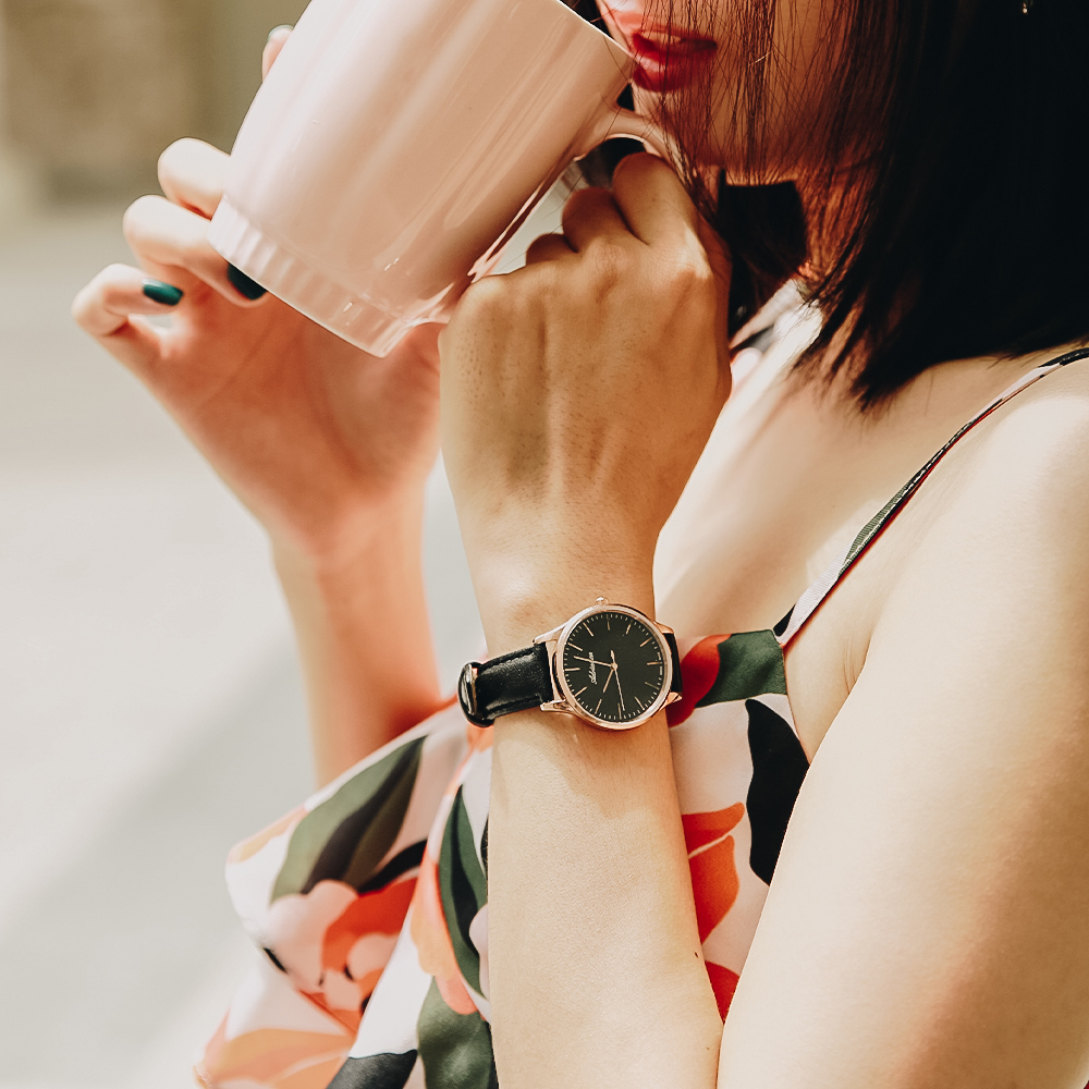 Đồng hồ ADRIATICA 33 mm Nữ A3186.9214Q