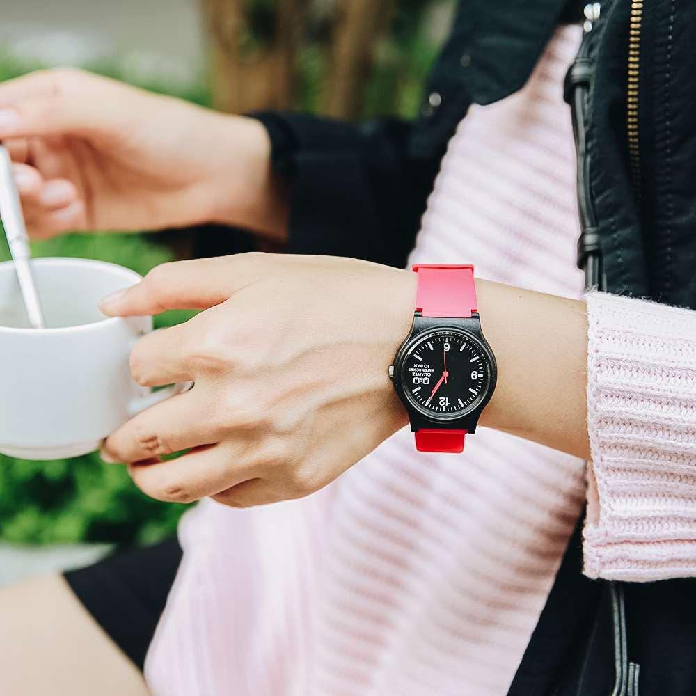 Đồng hồ Q&Q 34 mm Unisex VP46J025Y