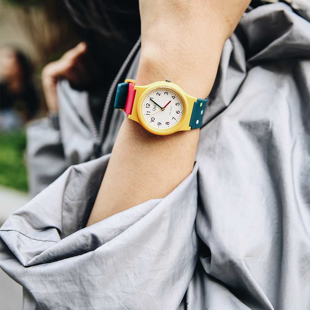 Đồng hồ Q&Q 34 mm Trẻ em VP46J050Y