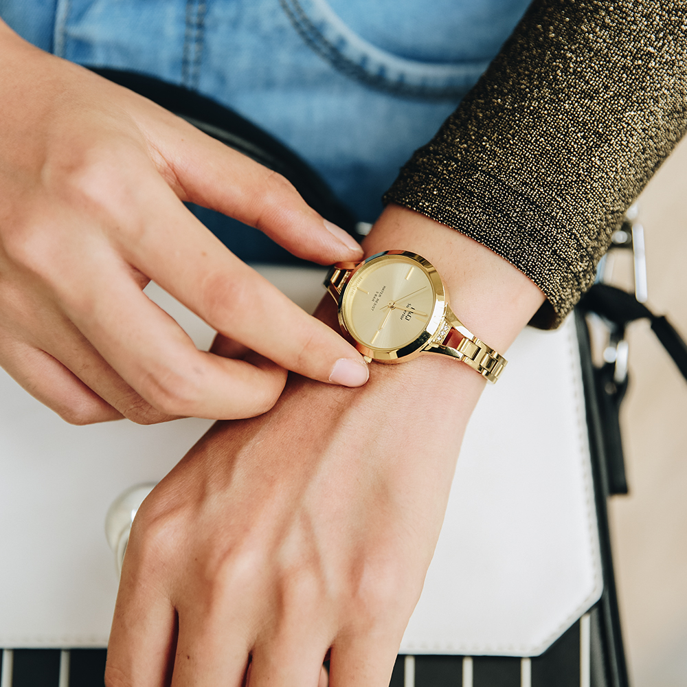 Đồng hồ Q&Q 28 mm Nữ S305J010Y