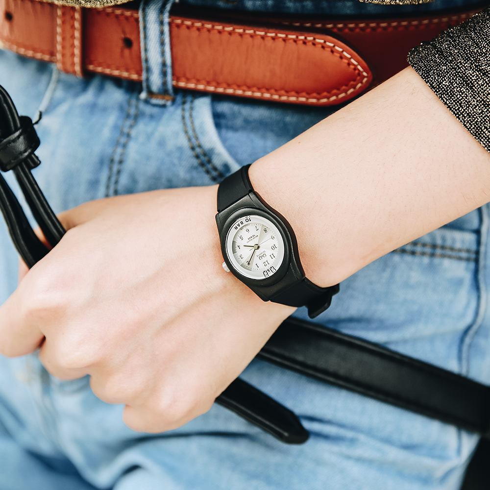 Đồng hồ Q&Q 24.5 mm Nữ VP23J011Y