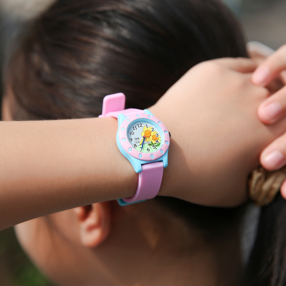 Đồng hồ Q&Q 26.5 mm Trẻ em VQ13J007Y