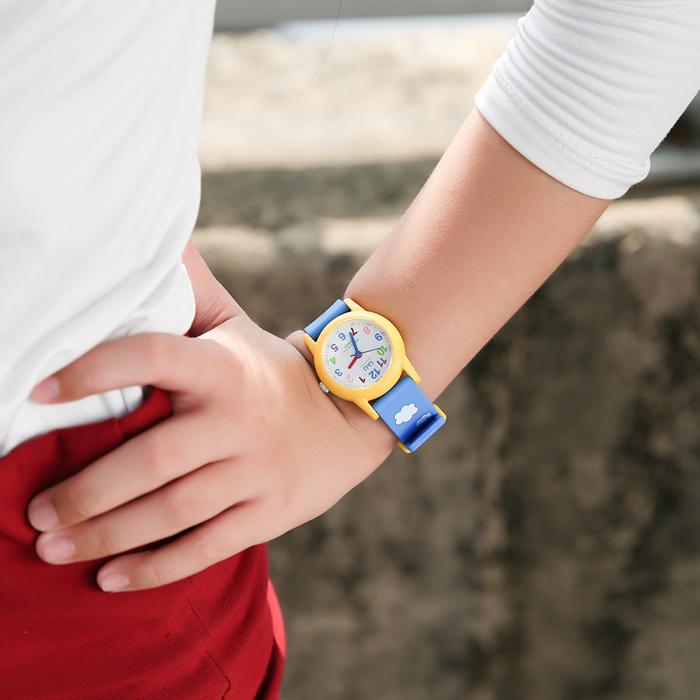 Đồng hồ Q&Q 30 mm Trẻ em VR99J003Y