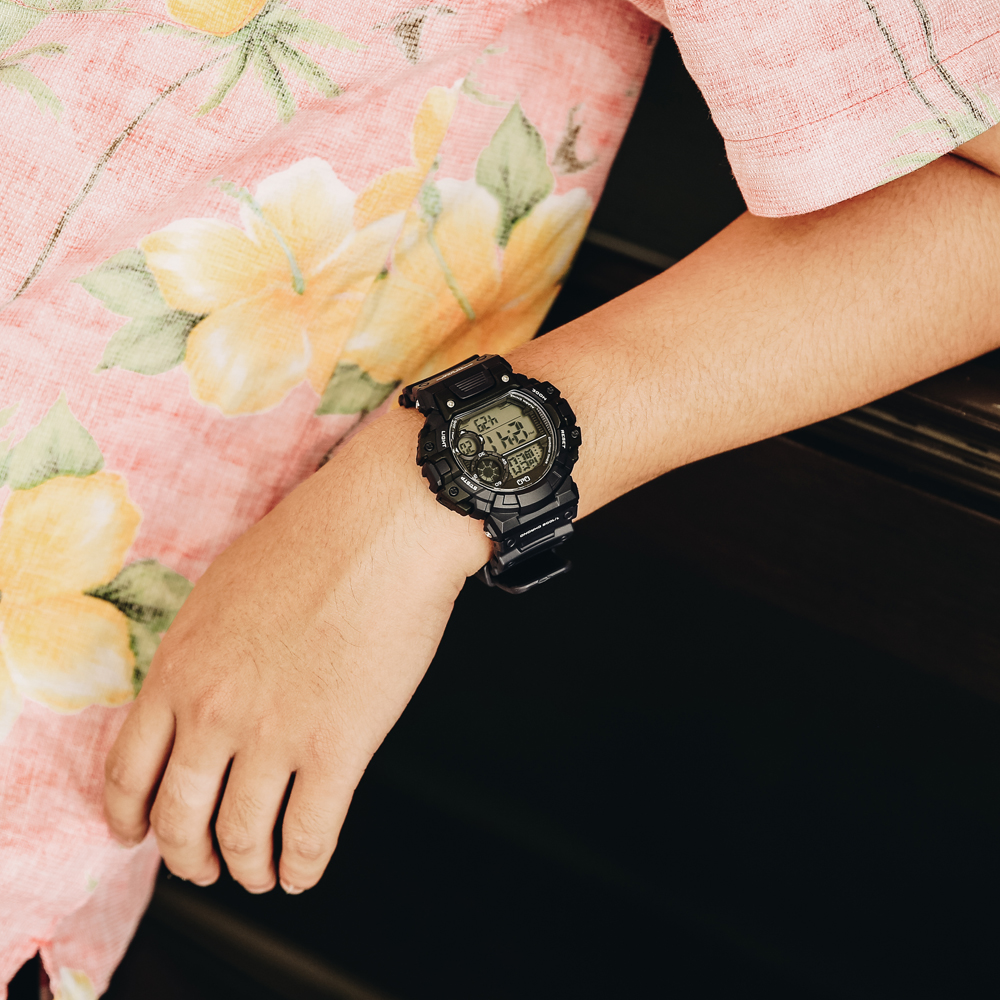 Đồng hồ Q&Q 51 mm Nam M144J011Y