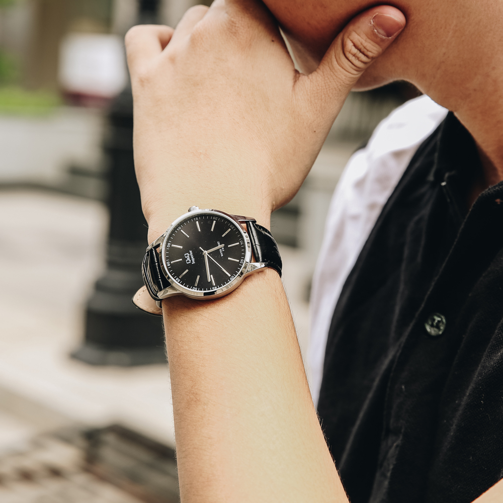 Đồng hồ Q&Q 40 mm Nam S280J302Y-0