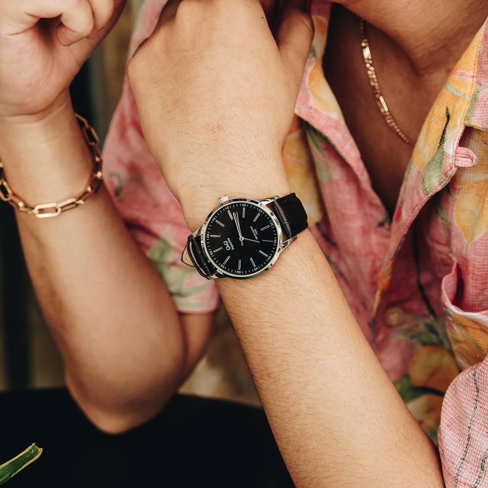 Đồng hồ Q&Q 40 mm Nam S280J302Y-0