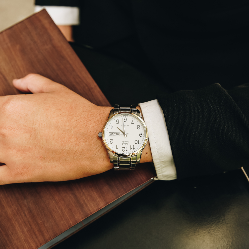 Đồng hồ Q&Q 40 mm Nam S330J404Y