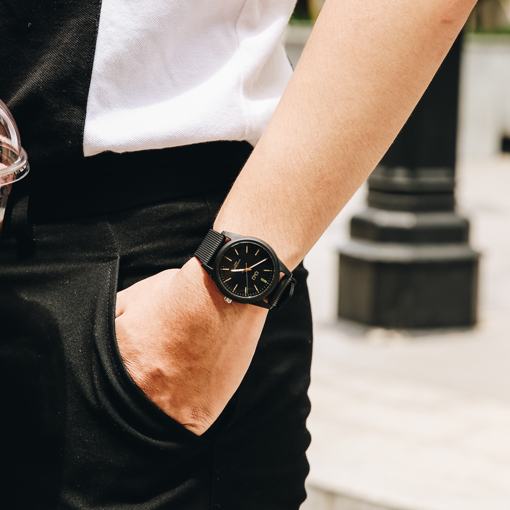 Đồng hồ Q&Q 42 mm Nam VS12J005Y