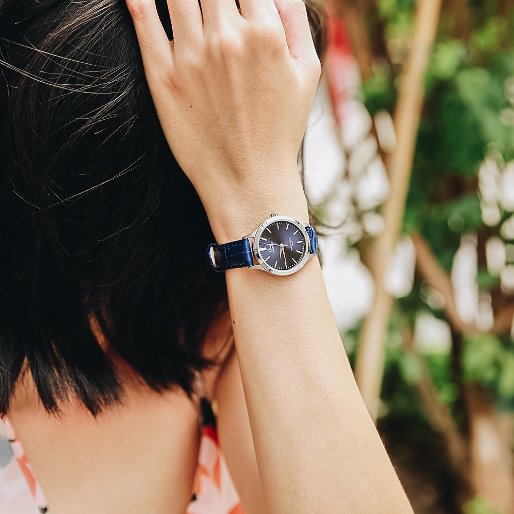 Đồng hồ Q&Q 30 mm Nữ S279J312Y