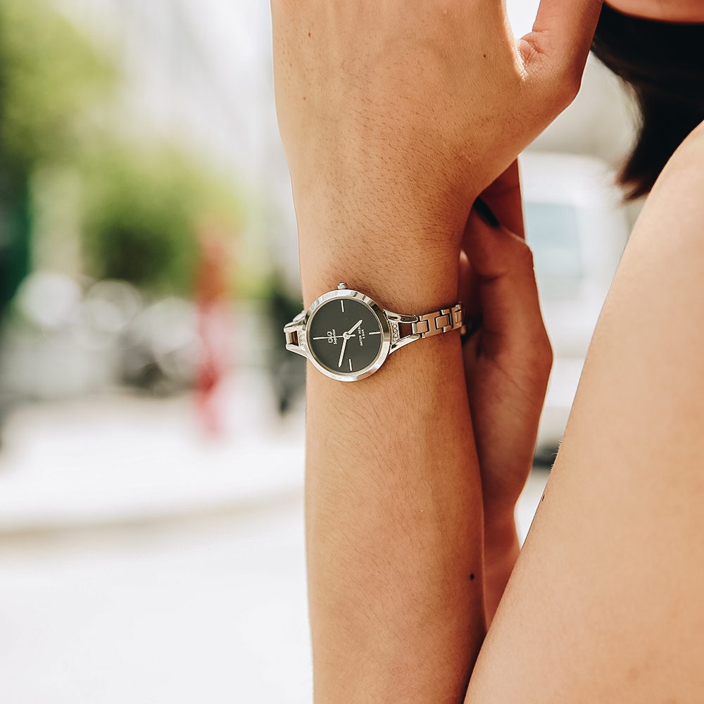 Đồng hồ Q&Q 28 mm Nữ S305J202Y