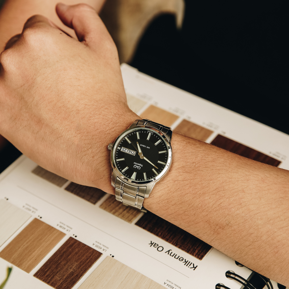 Đồng hồ Q&Q 40 mm Nam S330J202Y