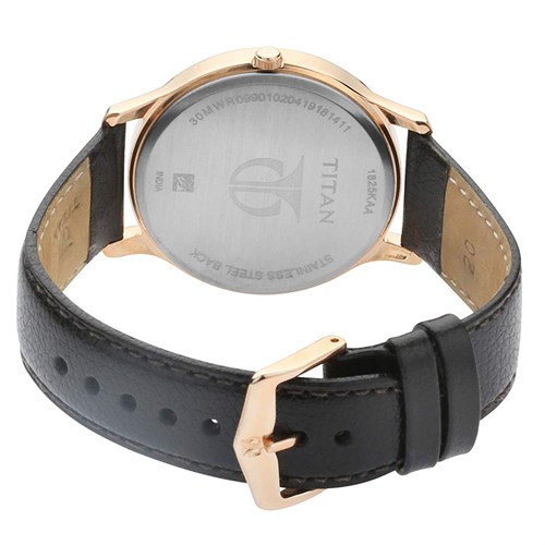 Đồng hồ TITAN 47 mm Nam 1825WL01 Màu Đen