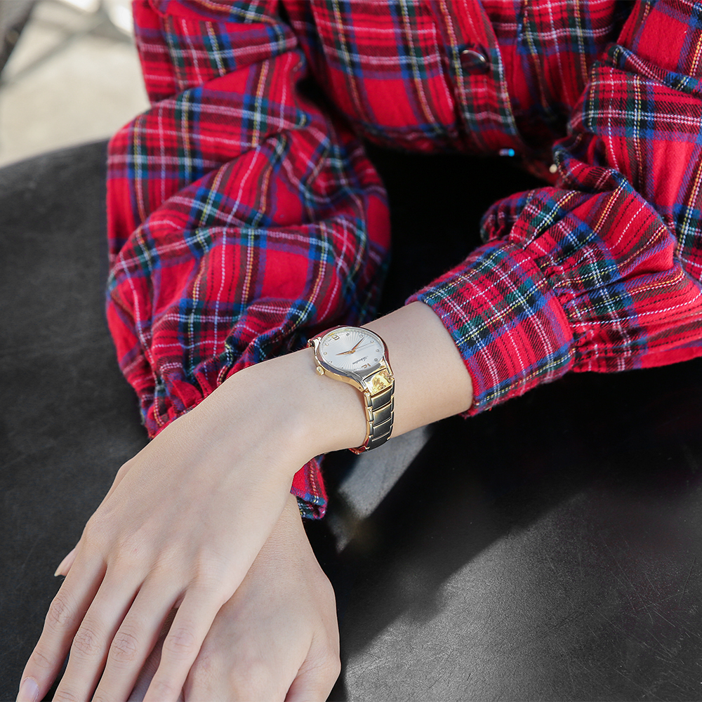 Đồng hồ ADRIATICA 33 mm Nữ A3798.1173Q