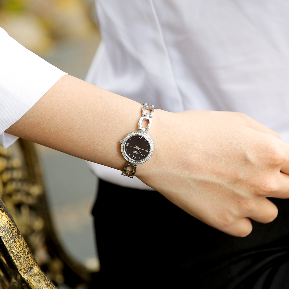 Đồng hồ CITIZEN 23 mm Nữ EJ6070-51E