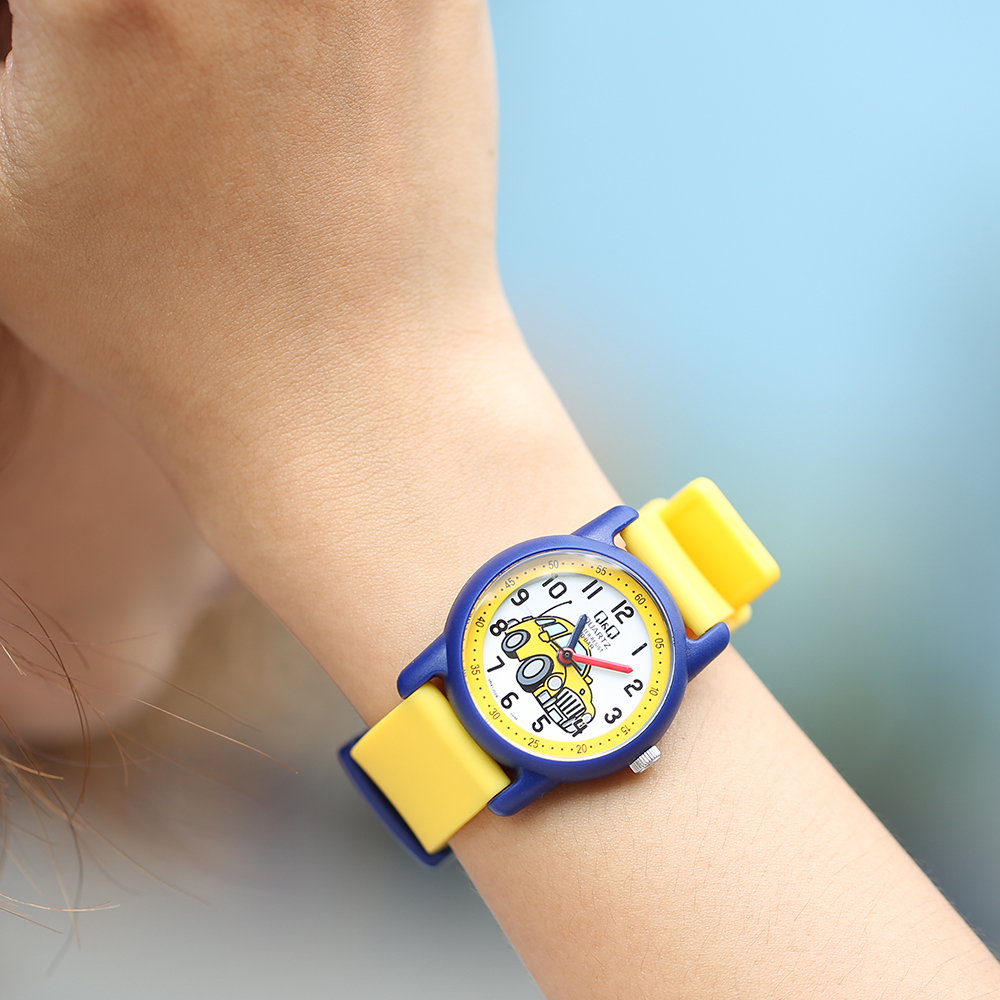 Đồng hồ Q&Q 30 mm Trẻ em VR41J009Y