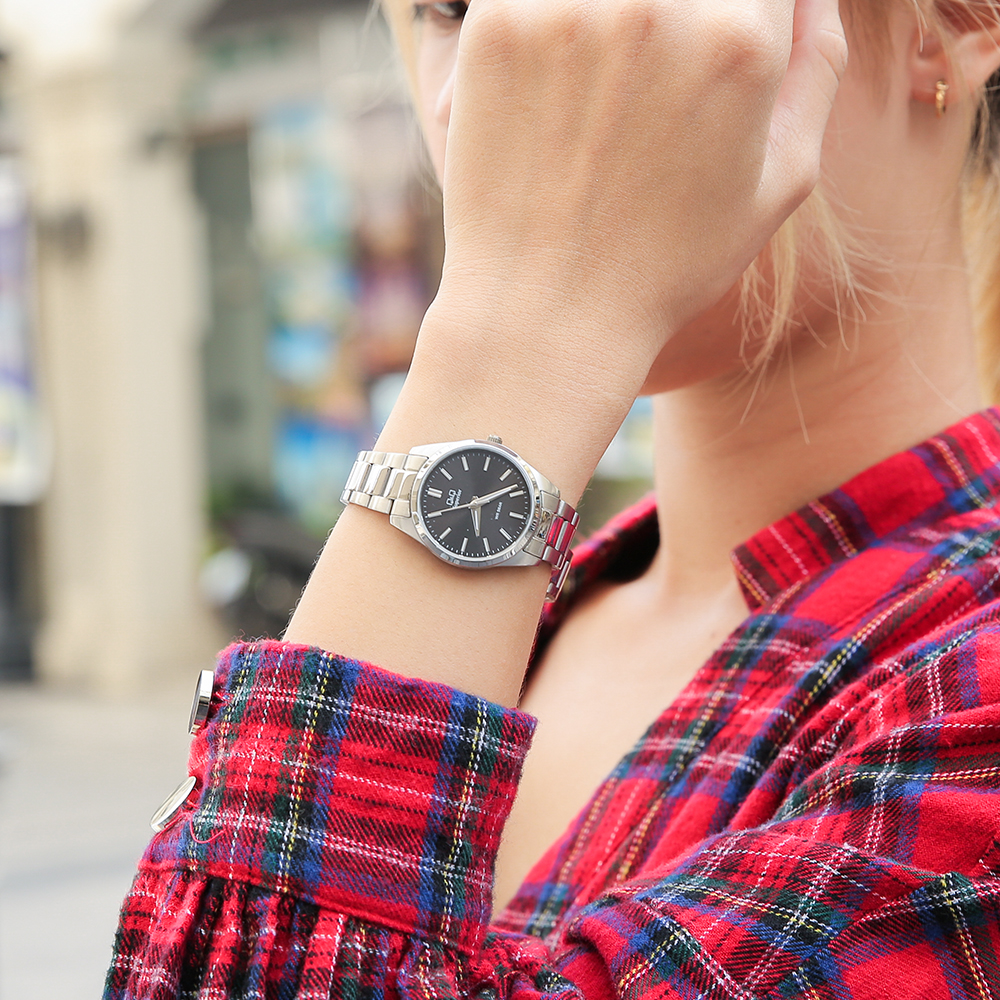 Đồng hồ Q&Q 28.5 mm Nữ S393J202Y