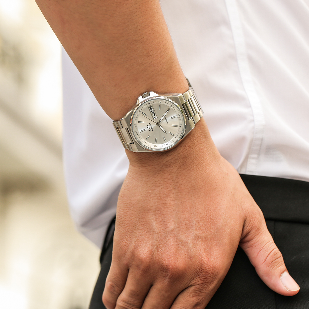 Đồng hồ Q&Q 40 mm Nam S396J201Y