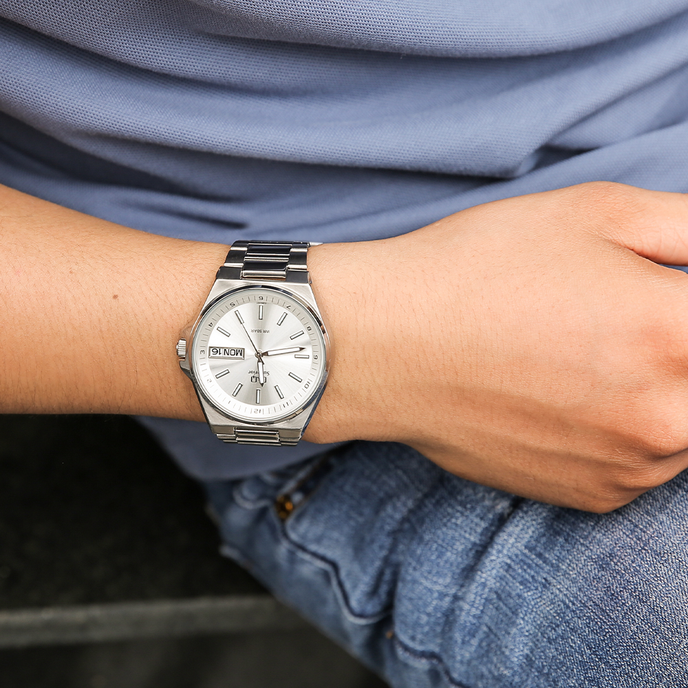 Đồng hồ Q&Q 40 mm Nam S396J201Y