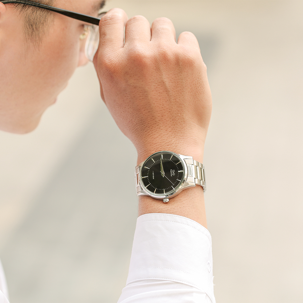 Đồng hồ Q&Q 40 mm Nam S398J202Y