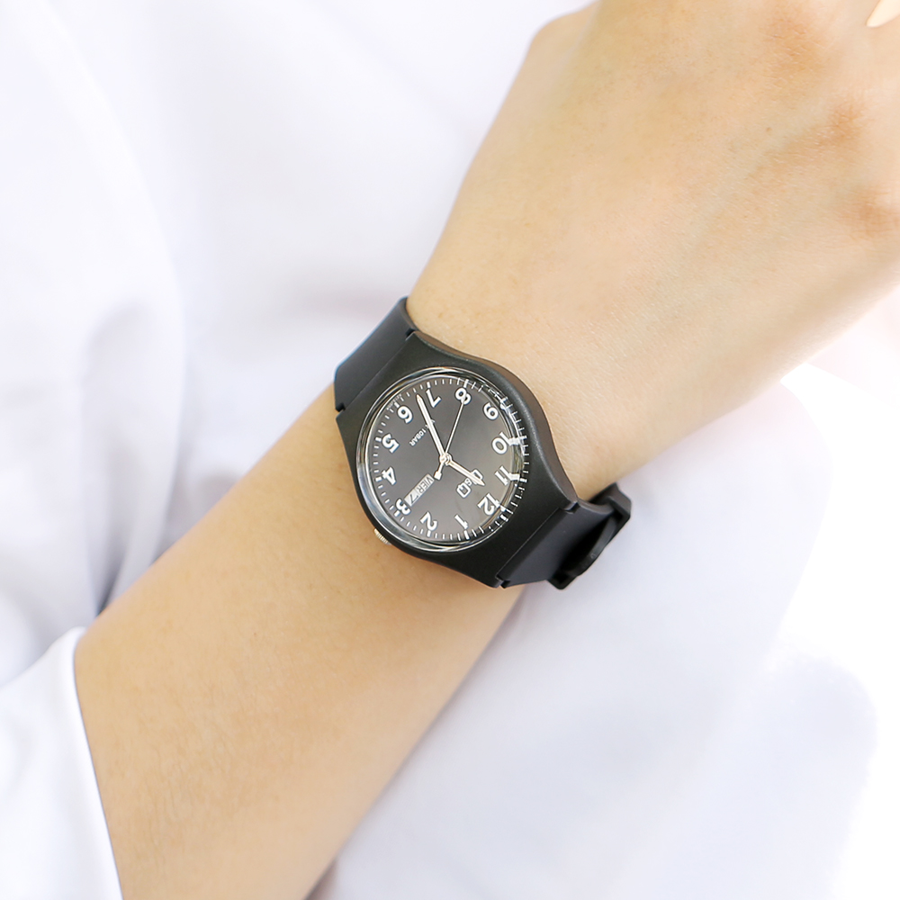 Đồng hồ Q&Q 38 mm Unisex A212J004Y