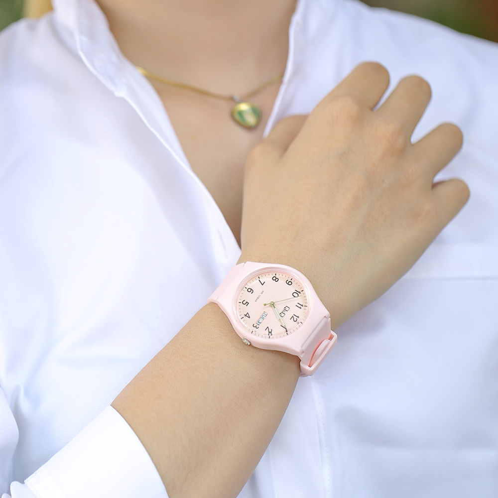 Đồng hồ Q&Q 38 mm Nữ A212J005Y