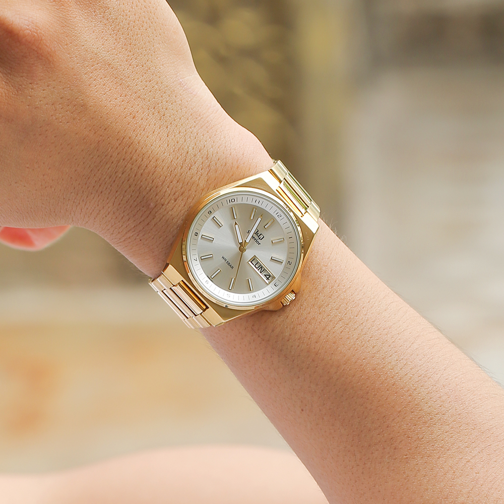 Đồng hồ Q&Q 41 mm Nam S396J001Y