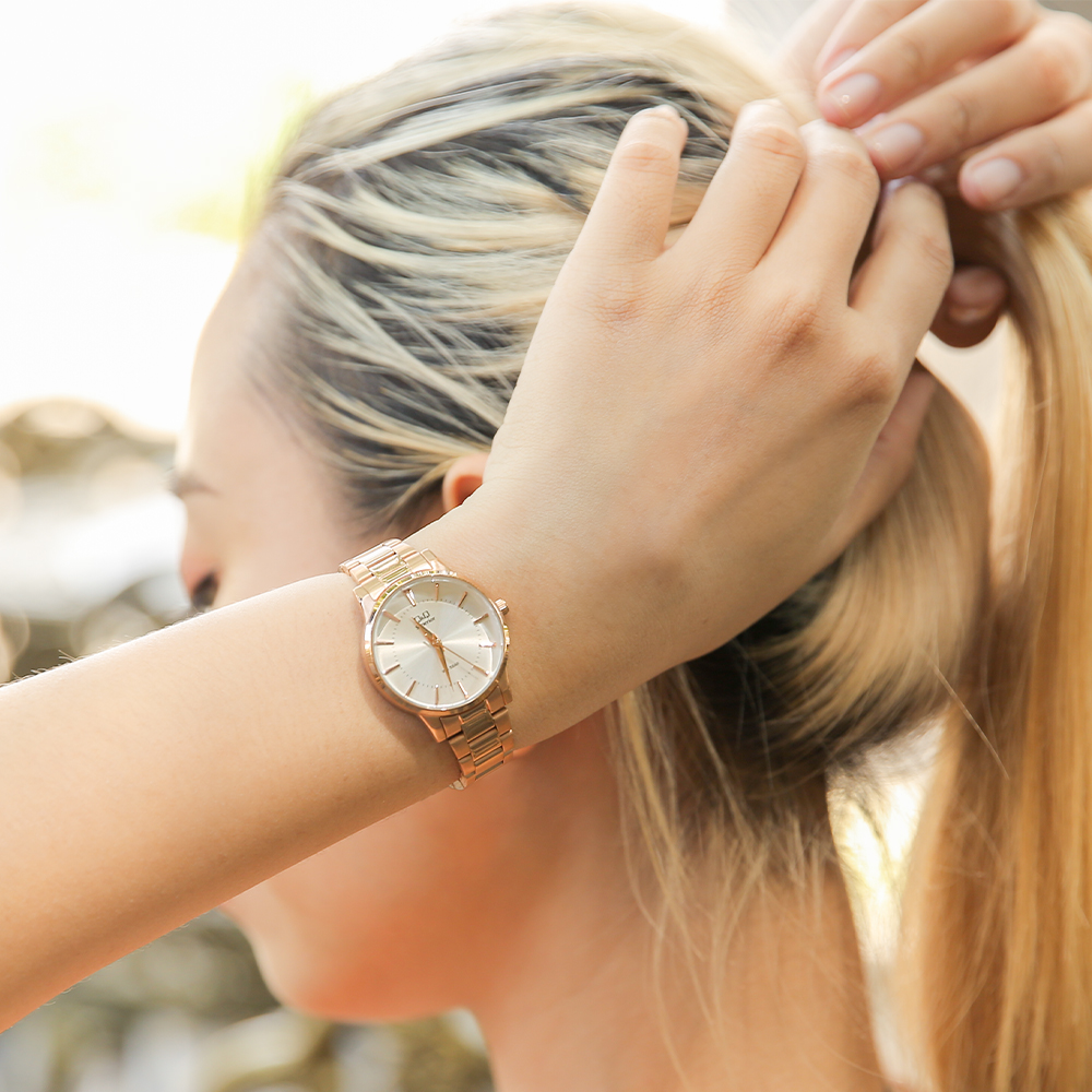 Đồng hồ Q&Q 30 mm Nữ S399J011Y