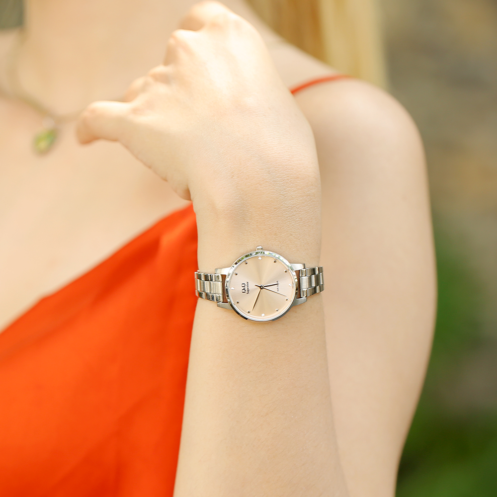 Đồng hồ Q&Q 30 mm Nữ S401J202Y