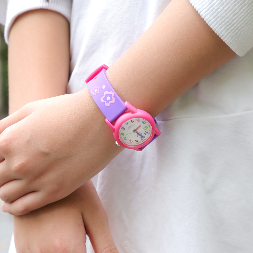 Đồng hồ Q&Q 31 mm Trẻ em VR99J001Y