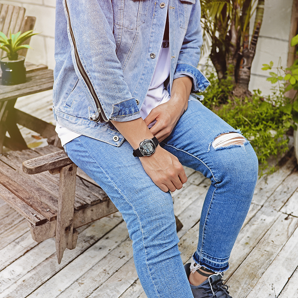 Đồng hồ CASIO 43.5 mm Nam AE-1000W-1BVDF