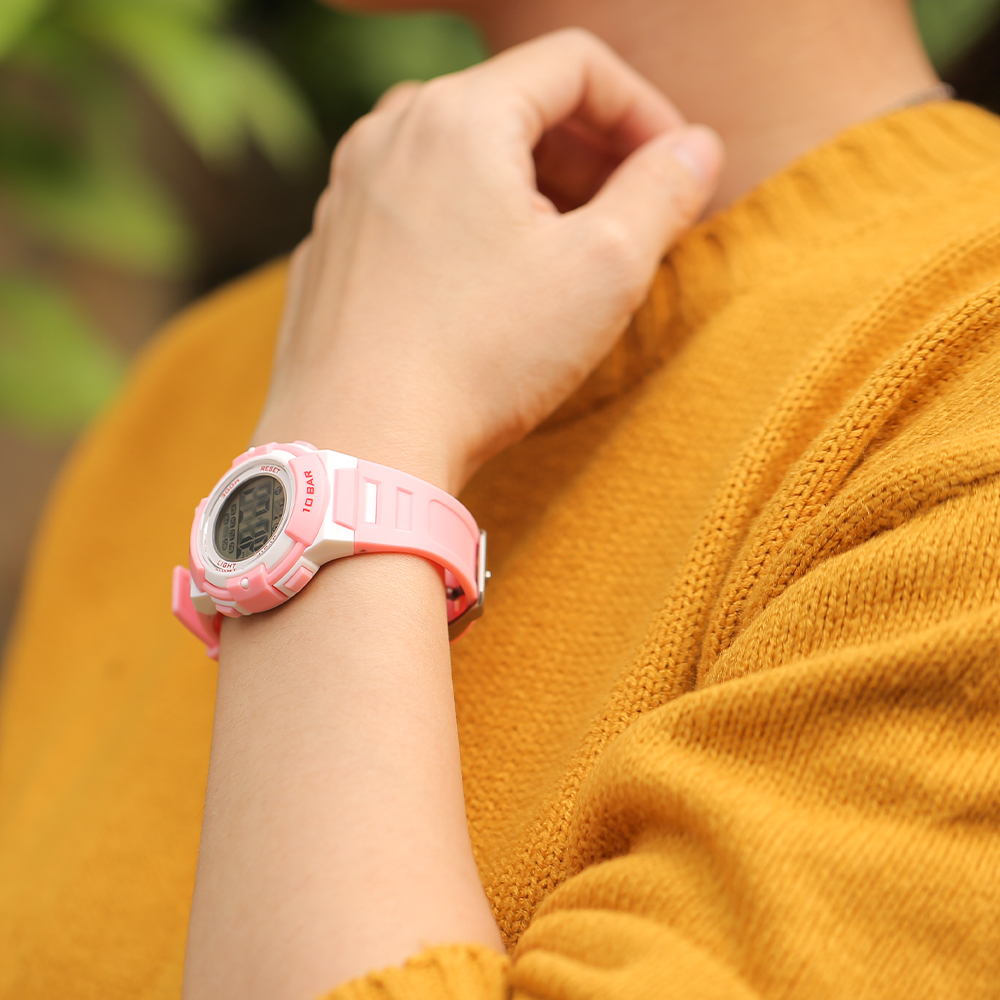 Đồng hồ Q&Q 36 mm Unisex M185J004Y