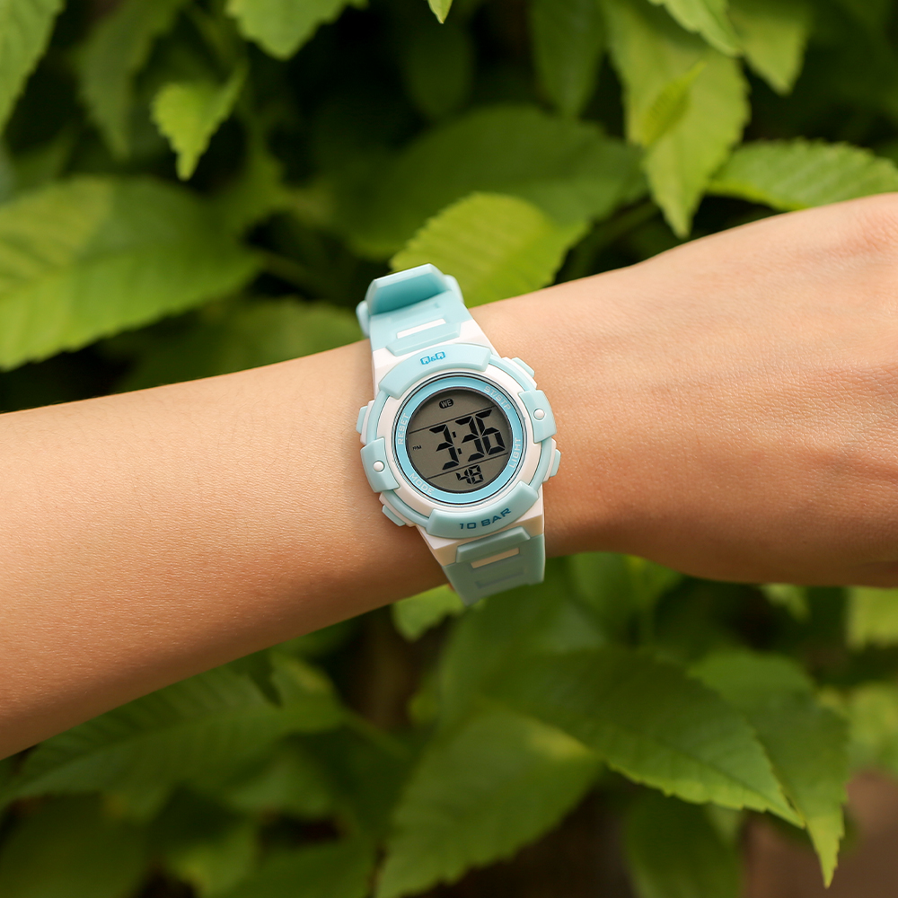 Đồng hồ Q&Q 36 mm Unisex M185J006Y