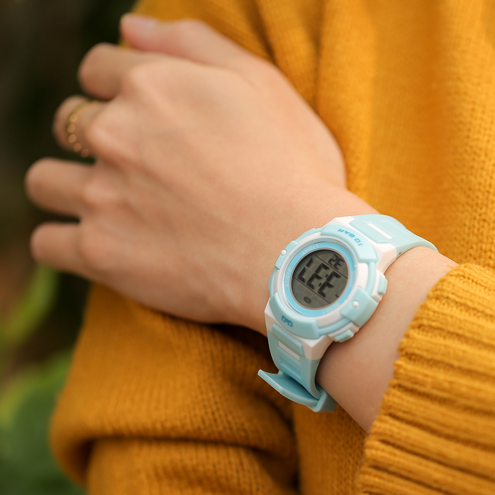 Đồng hồ Q&Q 36 mm Unisex M185J006Y