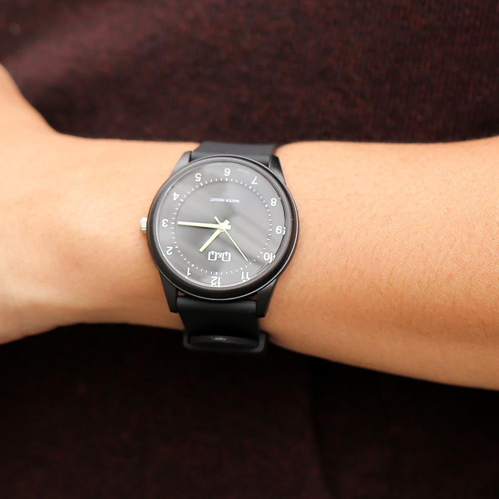 Đồng hồ Q&Q 38 mm Unisex VS60J002Y